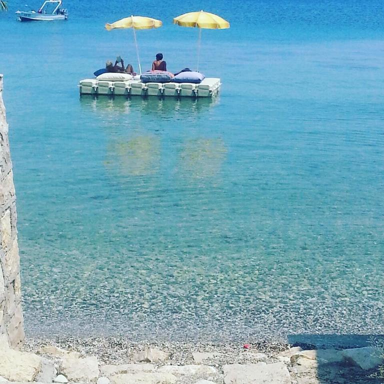 Palmiye Pansiyon Karaburun  Luaran gambar